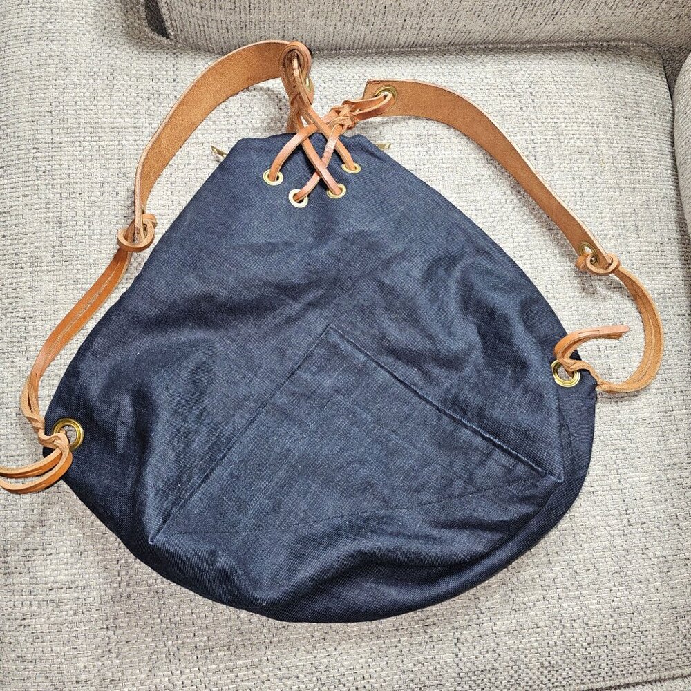 Treehouse Designs Maui Young Living Denim Leather Straps Backpack Zip - Picture 2 of 5